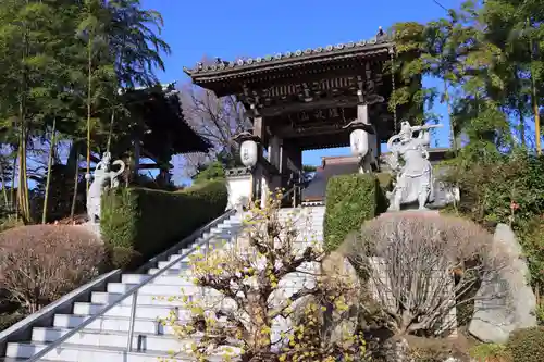 日輪寺の山門