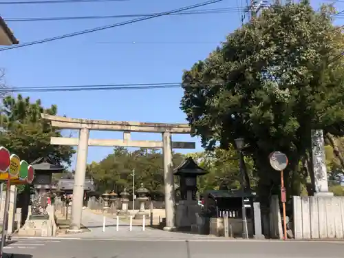 白鳥神社の鳥居