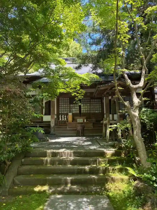 覚園寺の{uncategorized: "未分類", other: "その他", undefined: "問題あり", building: "その他建物", grave: "お墓", sacred_gate: "鳥居", guardian: "狛犬", statue: "像", buddha: "仏像", history: "歴史", nature: "自然", garden: "庭園", animal: "動物", pagoda: "塔", temizu: "手水舎", mountain_gate: "山門・神門", sanctuary: "本殿・本堂", subordinate: "末社・摂社", art: "芸術", scenery: "景色", jizo: "地蔵", ema: "絵馬", goshuin: "御朱印", omikuji: "おみくじ", items: "授与品その他", amulet: "お守り", goshuincho: "御朱印帳", eats: "食事", festival: "お祭り", votive_dance: "神楽", shichigosan: "七五三参", wedding: "結婚式", experience: "体験その他", initially: "初詣", around: "周辺", anti_infection: "感染症対策"}