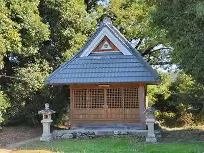 満田神社の本殿