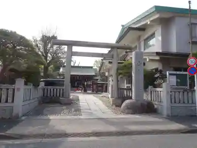 小岩神社の鳥居