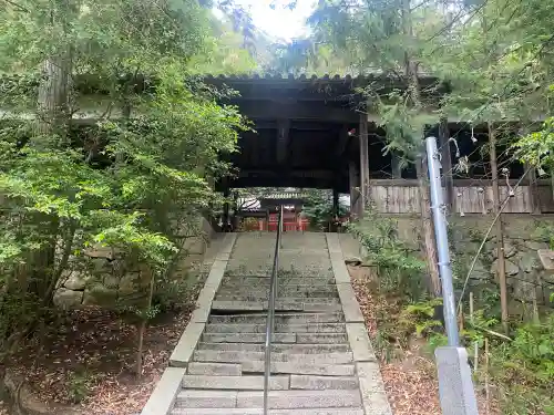 信達神社の{uncategorized: "未分類", other: "その他", undefined: "問題あり", building: "その他建物", grave: "お墓", sacred_gate: "鳥居", guardian: "狛犬", statue: "像", buddha: "仏像", history: "歴史", nature: "自然", garden: "庭園", animal: "動物", pagoda: "塔", temizu: "手水舎", mountain_gate: "山門・神門", sanctuary: "本殿・本堂", subordinate: "末社・摂社", art: "芸術", scenery: "景色", jizo: "地蔵", ema: "絵馬", goshuin: "御朱印", omikuji: "おみくじ", items: "授与品その他", amulet: "お守り", goshuincho: "御朱印帳", eats: "食事", festival: "お祭り", votive_dance: "神楽", shichigosan: "七五三参", wedding: "結婚式", experience: "体験その他", initially: "初詣", around: "周辺", anti_infection: "感染症対策"}