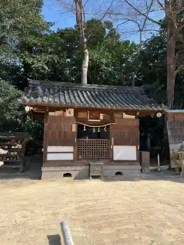 廣瀬大社の{uncategorized: "未分類", other: "その他", undefined: "問題あり", building: "その他建物", grave: "お墓", sacred_gate: "鳥居", guardian: "狛犬", statue: "像", buddha: "仏像", history: "歴史", nature: "自然", garden: "庭園", animal: "動物", pagoda: "塔", temizu: "手水舎", mountain_gate: "山門・神門", sanctuary: "本殿・本堂", subordinate: "末社・摂社", art: "芸術", scenery: "景色", jizo: "地蔵", ema: "絵馬", goshuin: "御朱印", omikuji: "おみくじ", items: "授与品その他", amulet: "お守り", goshuincho: "御朱印帳", eats: "食事", festival: "お祭り", votive_dance: "神楽", shichigosan: "七五三参", wedding: "結婚式", experience: "体験その他", initially: "初詣", around: "周辺", anti_infection: "感染症対策"}