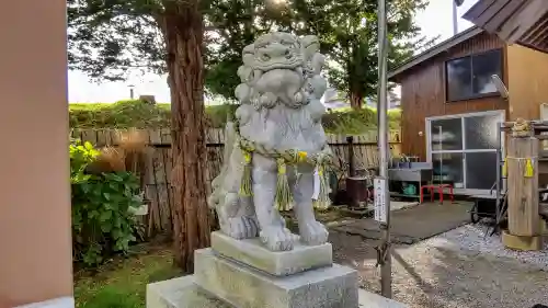 森三吉神社の狛犬