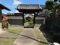 宝昌寺の山門