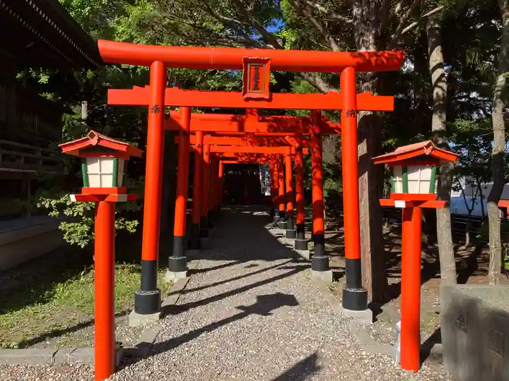湯倉神社の末社・摂社