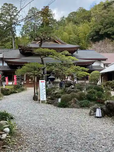 目の霊山　油山寺の庭園