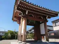 長全寺の山門