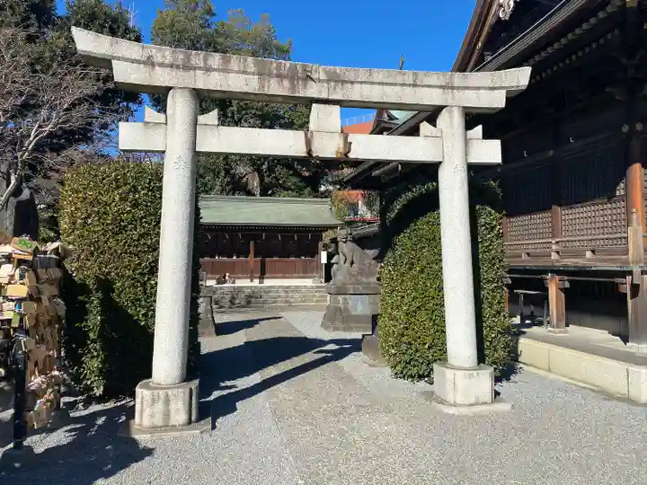 赤羽八幡神社の鳥居