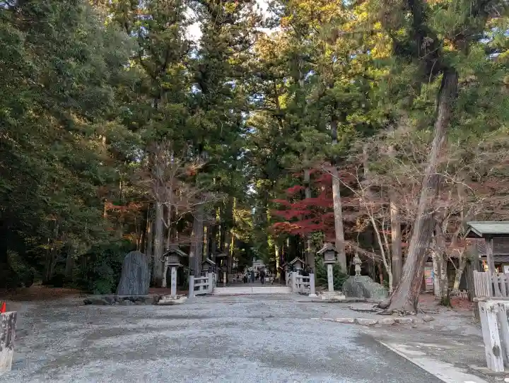 小國神社の{uncategorized: "未分類", other: "その他", undefined: "問題あり", building: "その他建物", grave: "お墓", sacred_gate: "鳥居", guardian: "狛犬", statue: "像", buddha: "仏像", history: "歴史", nature: "自然", garden: "庭園", animal: "動物", pagoda: "塔", temizu: "手水舎", mountain_gate: "山門・神門", sanctuary: "本殿・本堂", subordinate: "末社・摂社", art: "芸術", scenery: "景色", jizo: "地蔵", ema: "絵馬", goshuin: "御朱印", omikuji: "おみくじ", items: "授与品その他", amulet: "お守り", goshuincho: "御朱印帳", eats: "食事", festival: "お祭り", votive_dance: "神楽", shichigosan: "七五三参", wedding: "結婚式", experience: "体験その他", initially: "初詣", around: "周辺", anti_infection: "感染症対策"}