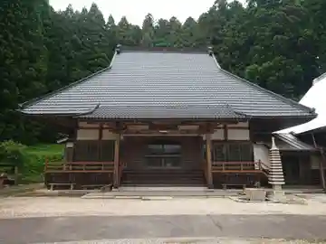 洞泉寺の本殿・本堂