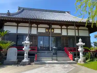法話と天井絵の寺 観音寺(徳島県)