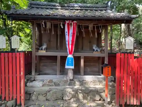岩屋神社の末社・摂社