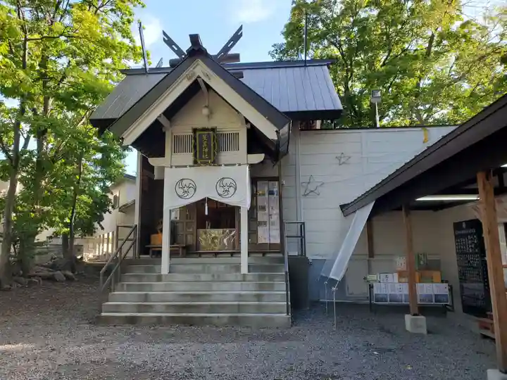 星置神社の本殿・本堂