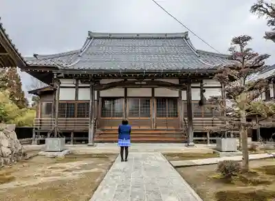 感生寺の本殿・本堂