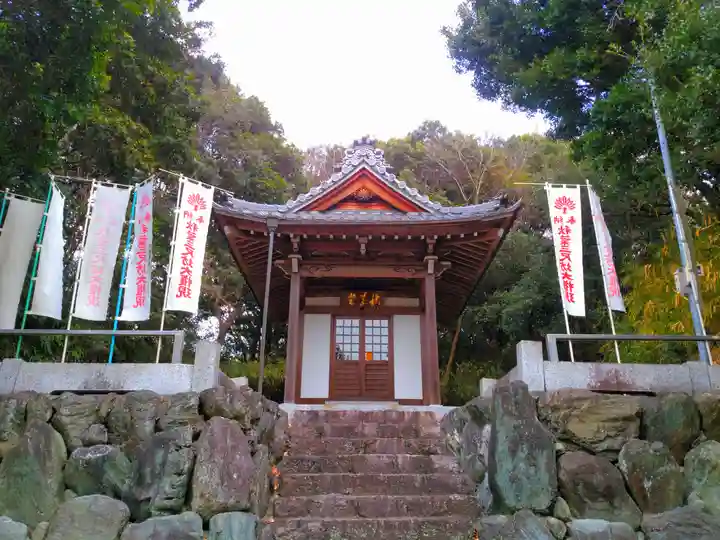 報恩寺の末社・摂社