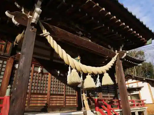 山八幡神社の本殿