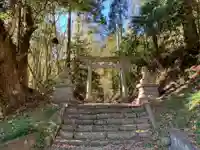三ケ谷神社の鳥居