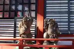 大前神社の像