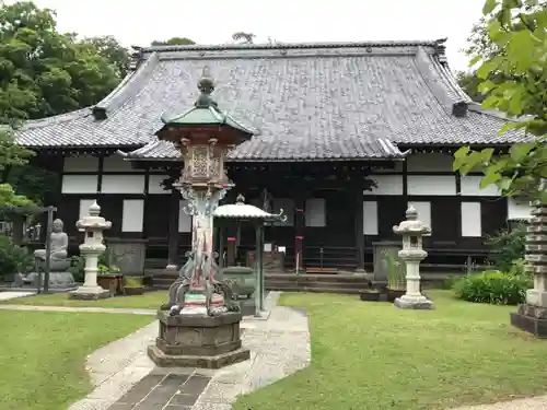金蔵寺の本殿・本堂