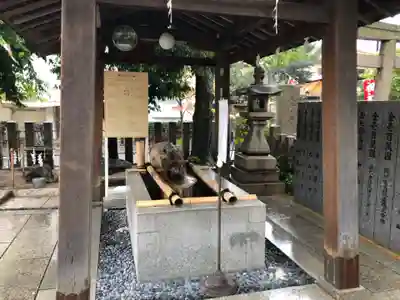 素盞嗚神社の手水舎