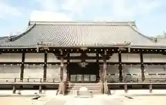 仁和寺の本殿