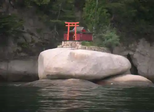 包ケ浦神社の本殿