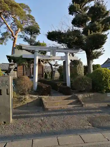 八幡神社の鳥居