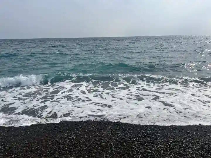 御崎神社の{uncategorized: "未分類", other: "その他", undefined: "問題あり", building: "その他建物", grave: "お墓", sacred_gate: "鳥居", guardian: "狛犬", statue: "像", buddha: "仏像", history: "歴史", nature: "自然", garden: "庭園", animal: "動物", pagoda: "塔", temizu: "手水舎", mountain_gate: "山門・神門", sanctuary: "本殿・本堂", subordinate: "末社・摂社", art: "芸術", scenery: "景色", jizo: "地蔵", ema: "絵馬", goshuin: "御朱印", omikuji: "おみくじ", items: "授与品その他", amulet: "お守り", goshuincho: "御朱印帳", eats: "食事", festival: "お祭り", votive_dance: "神楽", shichigosan: "七五三参", wedding: "結婚式", experience: "体験その他", initially: "初詣", around: "周辺", anti_infection: "感染症対策"}