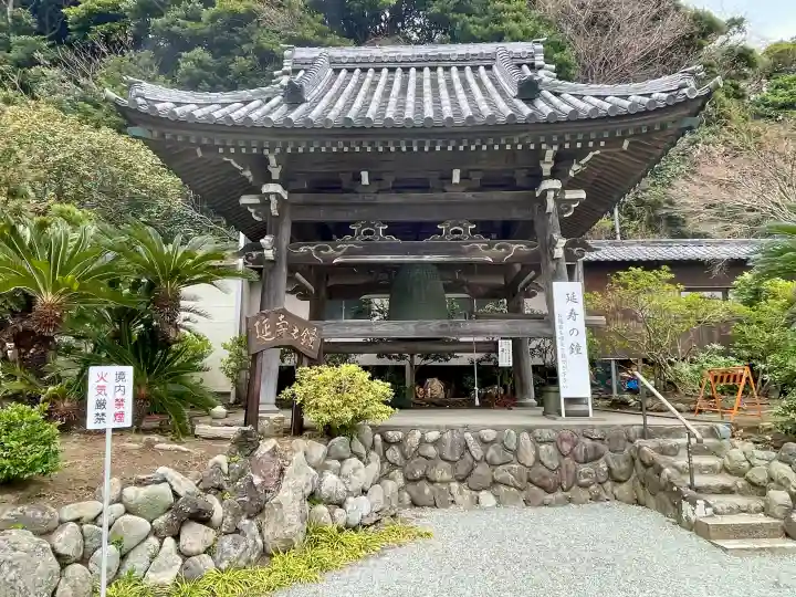 龍口寺の{uncategorized: "未分類", other: "その他", undefined: "問題あり", building: "その他建物", grave: "お墓", sacred_gate: "鳥居", guardian: "狛犬", statue: "像", buddha: "仏像", history: "歴史", nature: "自然", garden: "庭園", animal: "動物", pagoda: "塔", temizu: "手水舎", mountain_gate: "山門・神門", sanctuary: "本殿・本堂", subordinate: "末社・摂社", art: "芸術", scenery: "景色", jizo: "地蔵", ema: "絵馬", goshuin: "御朱印", omikuji: "おみくじ", items: "授与品その他", amulet: "お守り", goshuincho: "御朱印帳", eats: "食事", festival: "お祭り", votive_dance: "神楽", shichigosan: "七五三参", wedding: "結婚式", experience: "体験その他", initially: "初詣", around: "周辺", anti_infection: "感染症対策"}