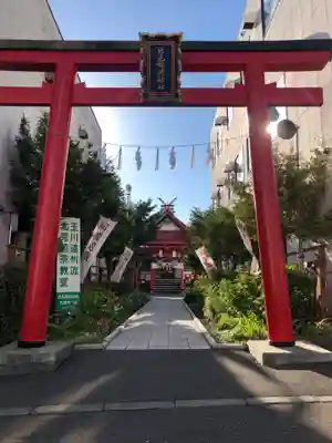 北見稲荷神社の鳥居