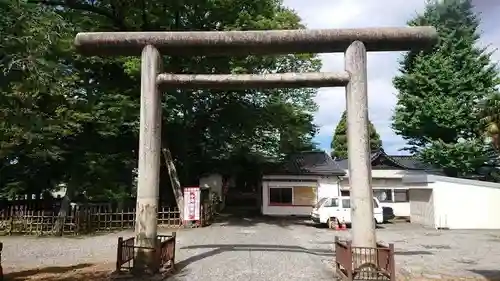 神明宮の鳥居