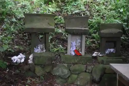 荒人神社・清神社の末社