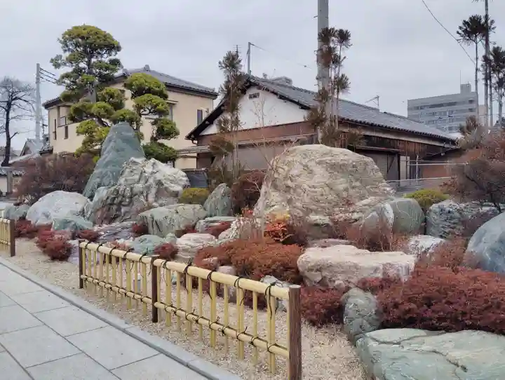 是字寺龍海院(群馬県)