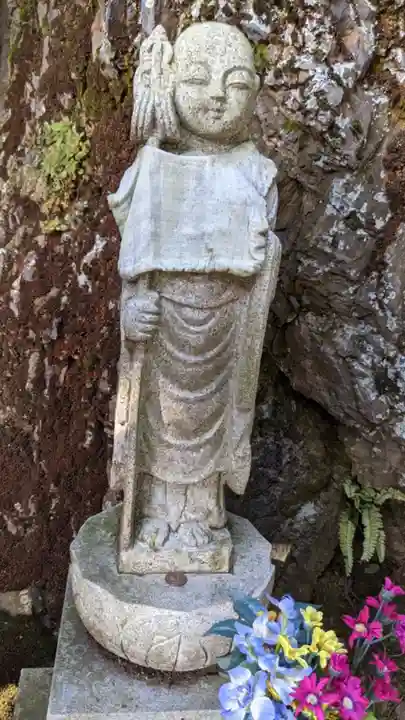 岩屋観音堂(岐阜県坂祝町)の地蔵