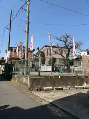 相武台神社の{uncategorized: "未分類", other: "その他", undefined: "問題あり", building: "その他建物", grave: "お墓", sacred_gate: "鳥居", guardian: "狛犬", statue: "像", buddha: "仏像", history: "歴史", nature: "自然", garden: "庭園", animal: "動物", pagoda: "塔", temizu: "手水舎", mountain_gate: "山門・神門", sanctuary: "本殿・本堂", subordinate: "末社・摂社", art: "芸術", scenery: "景色", jizo: "地蔵", ema: "絵馬", goshuin: "御朱印", omikuji: "おみくじ", items: "授与品その他", amulet: "お守り", goshuincho: "御朱印帳", eats: "食事", festival: "お祭り", votive_dance: "神楽", shichigosan: "七五三参", wedding: "結婚式", experience: "体験その他", initially: "初詣", around: "周辺", anti_infection: "感染症対策"}