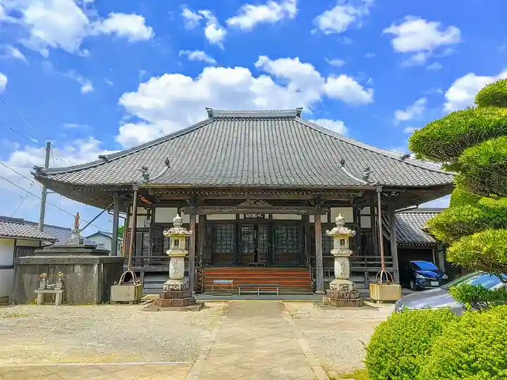 養寿寺の本殿・本堂