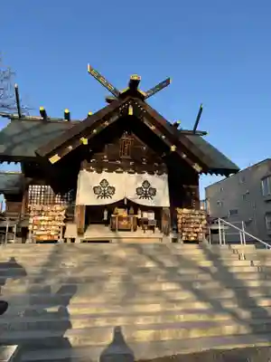 札幌諏訪神社の本殿・本堂