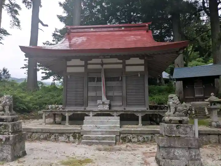 天満神社の{uncategorized: "未分類", other: "その他", undefined: "問題あり", building: "その他建物", grave: "お墓", sacred_gate: "鳥居", guardian: "狛犬", statue: "像", buddha: "仏像", history: "歴史", nature: "自然", garden: "庭園", animal: "動物", pagoda: "塔", temizu: "手水舎", mountain_gate: "山門・神門", sanctuary: "本殿・本堂", subordinate: "末社・摂社", art: "芸術", scenery: "景色", jizo: "地蔵", ema: "絵馬", goshuin: "御朱印", omikuji: "おみくじ", items: "授与品その他", amulet: "お守り", goshuincho: "御朱印帳", eats: "食事", festival: "お祭り", votive_dance: "神楽", shichigosan: "七五三参", wedding: "結婚式", experience: "体験その他", initially: "初詣", around: "周辺", anti_infection: "感染症対策"}