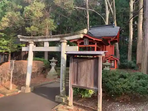 盛岡八幡宮の末社・摂社
