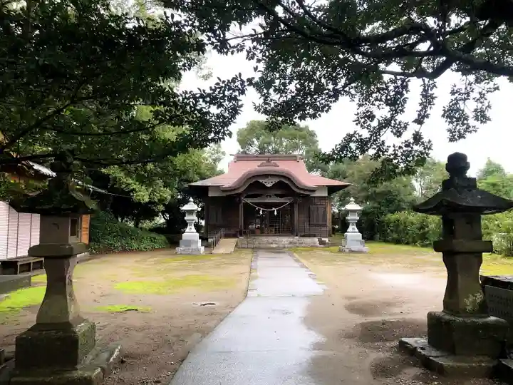 八幡神社の本殿・本堂