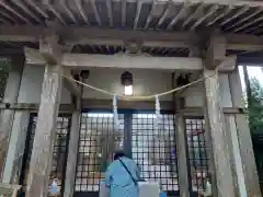 母智丘神社の本殿