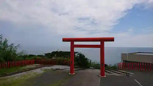 龍宮神社の鳥居