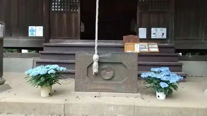 伏木香取神社の本殿・本堂