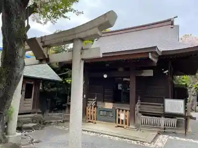 嶺御嶽神社の本殿・本堂