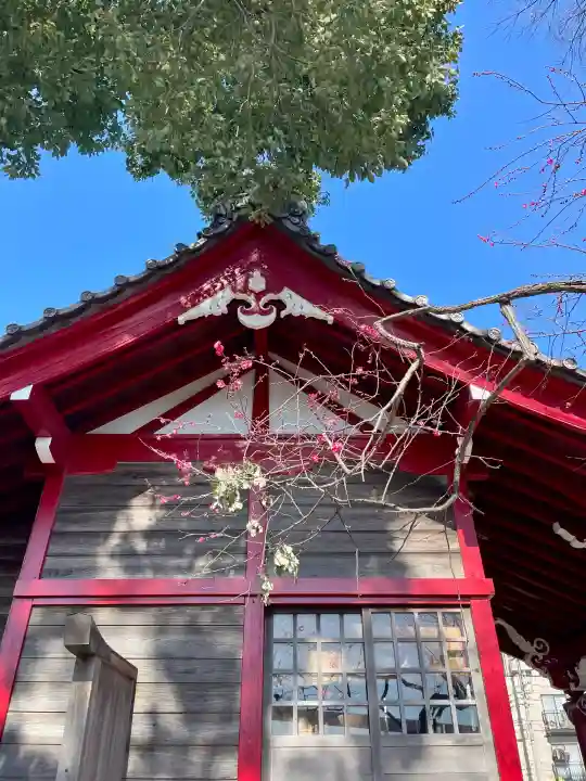 北野天神(仲六郷北野神社)の{uncategorized: "未分類", other: "その他", undefined: "問題あり", building: "その他建物", grave: "お墓", sacred_gate: "鳥居", guardian: "狛犬", statue: "像", buddha: "仏像", history: "歴史", nature: "自然", garden: "庭園", animal: "動物", pagoda: "塔", temizu: "手水舎", mountain_gate: "山門・神門", sanctuary: "本殿・本堂", subordinate: "末社・摂社", art: "芸術", scenery: "景色", jizo: "地蔵", ema: "絵馬", goshuin: "御朱印", omikuji: "おみくじ", items: "授与品その他", amulet: "お守り", goshuincho: "御朱印帳", eats: "食事", festival: "お祭り", votive_dance: "神楽", shichigosan: "七五三参", wedding: "結婚式", experience: "体験その他", initially: "初詣", around: "周辺", anti_infection: "感染症対策"}