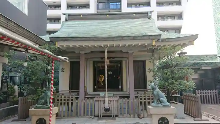 宮益御嶽神社の本殿・本堂