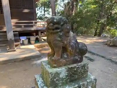 水神社の狛犬