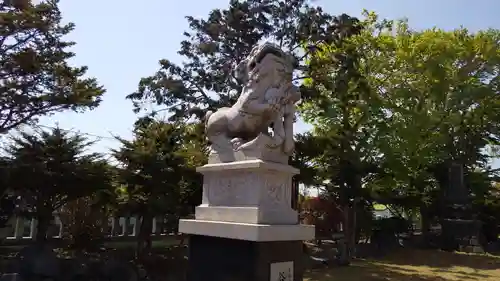 白老八幡神社の狛犬