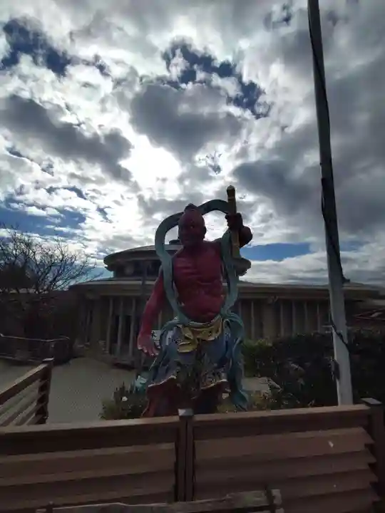 最福寺別院江の島大師の像